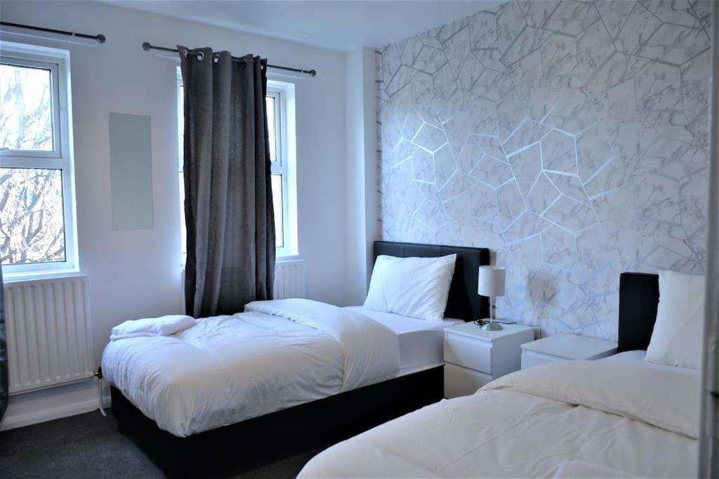 London Zone 2, 2 Bedroom House Екстериор снимка